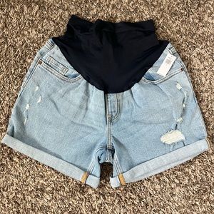 Old navy maternity shorts